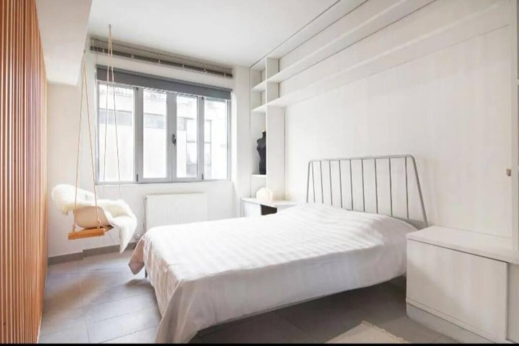 Stylish Living By Acropolis Atena
